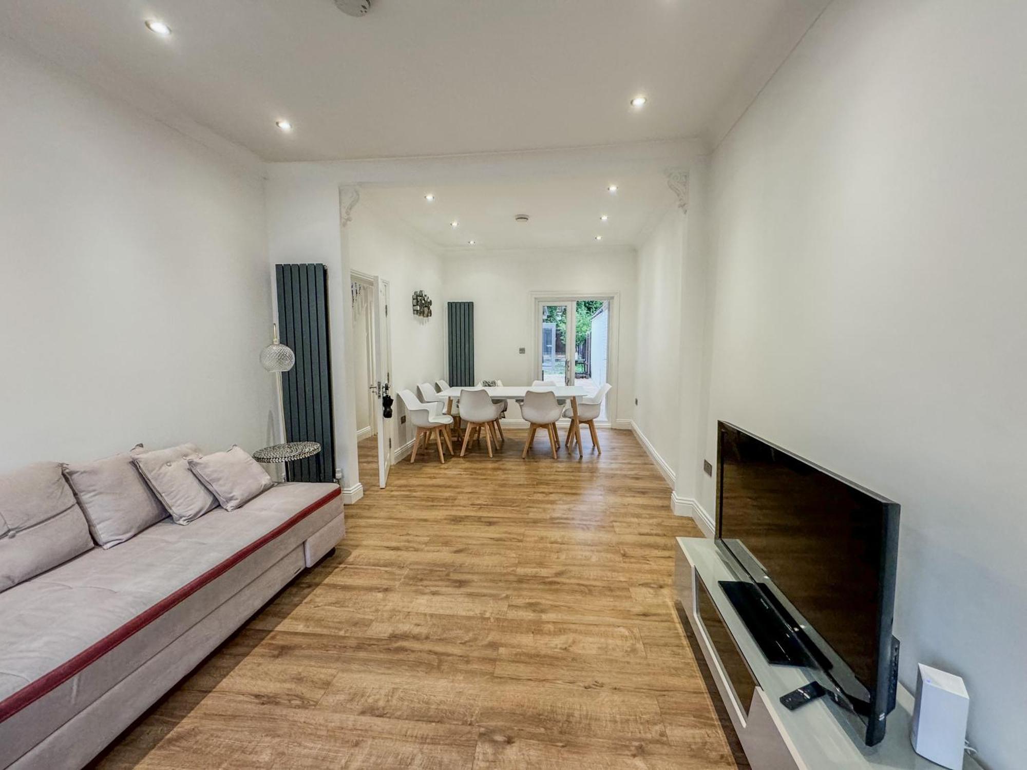 런던 Stratford House 빌라 외부 사진